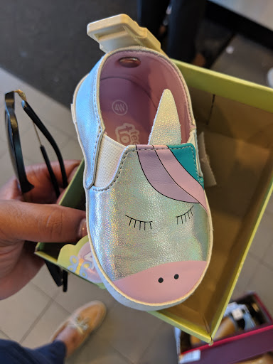 Payless ShoeSource, 540 Central Ave, East Orange, NJ 07018, USA, 