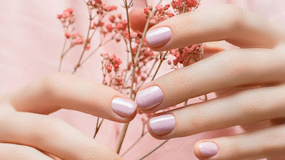 VIVI ONGLES - LES MERVEILLES DE VIVI à Nice
