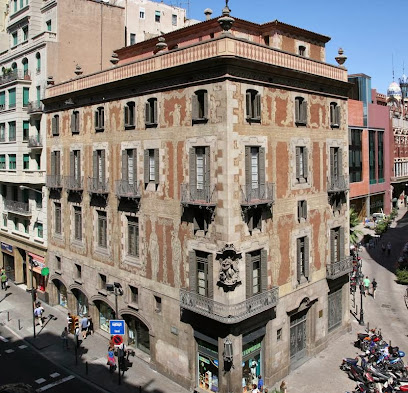 Colegio del Arte Mayor de la Seda - Barcelona