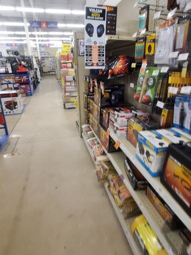 Hardware Store «Harbor Freight Tools», reviews and photos, 3814 S Orlando Dr, Sanford, FL 32773, USA
