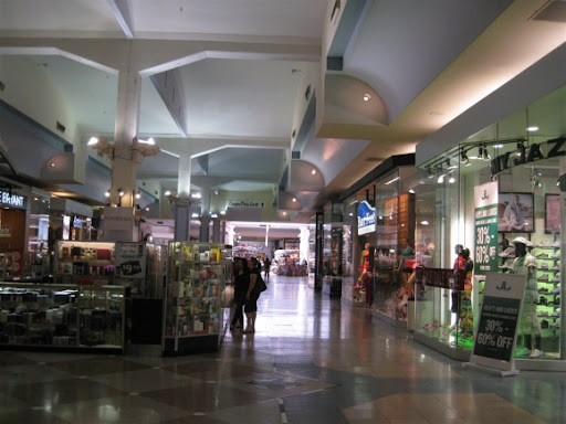 Shopping Mall «Ford City Mall», reviews and photos, 7601 S Cicero Ave, Chicago, IL 60652, USA