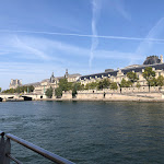 Photo n° 2 de l'avis de Edwige.l fait le 10/09/2023 à 06:30 pour La Balle au Bond - La Péniche à Paris