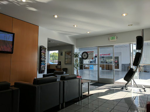 Nissan Dealer «Nissan Sunnyvale», reviews and photos, 680 E El Camino Real, Sunnyvale, CA 94087, USA