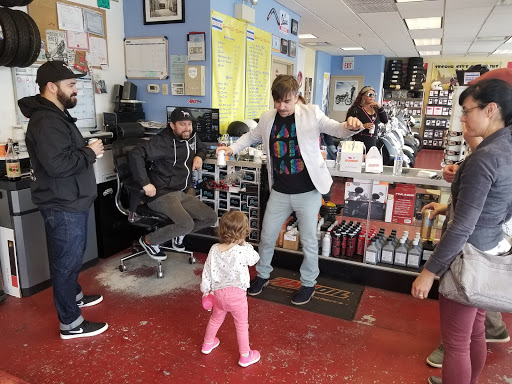 Motor Scooter Dealer «Second City Scooters», reviews and photos, 5578 N Lincoln Ave, Chicago, IL 60659, USA