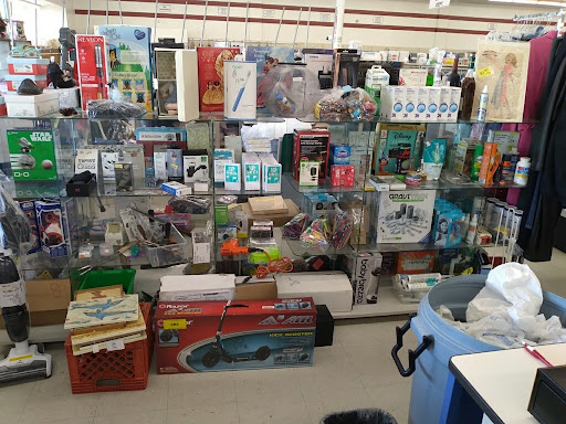 Thrift Store «Quality Thrift Store», reviews and photos, 5133 S Peoria Ave, Tulsa, OK 74105, USA