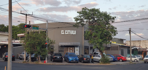 Restaurante El Establo