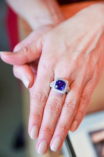 Jewelry Store «J Rankin Jewellers», reviews and photos, 505 5th Ave S a103, Edmonds, WA 98020, USA