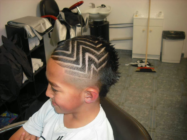 Quality Cutz Barber Shop Phone number