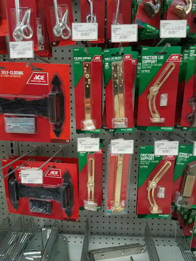 Hardware Store «Charleston Ace Hardware», reviews and photos, 1320 E St, Charleston, IL 61920, USA
