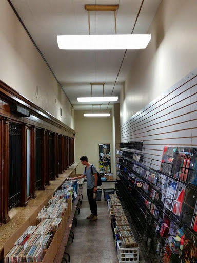 Record Store «Exile on Main Street», reviews and photos, 100 N Chestnut St #120, Champaign, IL 61820, USA