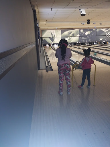 Leisure Centre «Expo Bowling Center», reviews and photos, 5261 Elmwood Ave, Indianapolis, IN 46203, USA