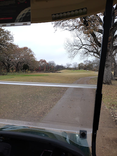 Golf Course «Lake Arlington Golf Course», reviews and photos, 1516 W Green Oaks Blvd, Arlington, TX 76013, USA