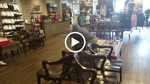 Shoe Store «New Balance», reviews and photos, 127 Old Country Rd, Carle Place, NY 11514, USA