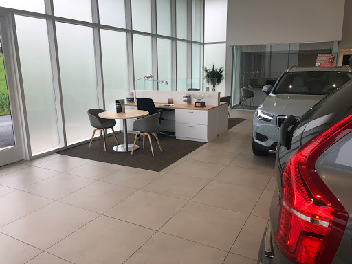 Car Dealer «Wynn Volvo Cars Norristown», reviews and photos, 2049 W Main St, Norristown, PA 19403, USA