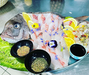 Photo n°52 de BONIFACE - FRUITS DE MER / Commandes de Noël ! à Toulouse ()