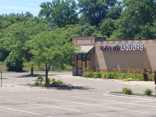 Liquor Store «River City Liquors», reviews and photos, 2890 Chaska Blvd, Chaska, MN 55318, USA