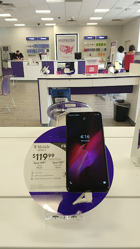 Cell Phone Store «MetroPCS Authorized Dealer», reviews and photos, 11362 FL-84, Davie, FL 33325, USA