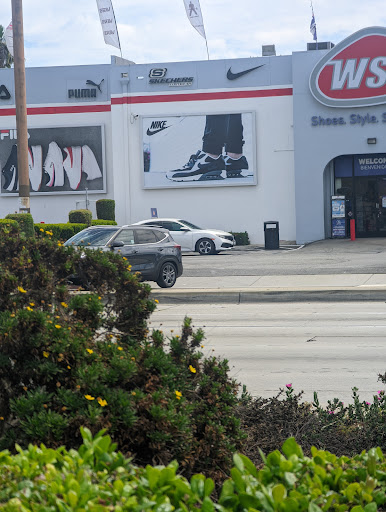 WSS, 20310 S Wilmington Ave, Compton, CA 90220, USA, 