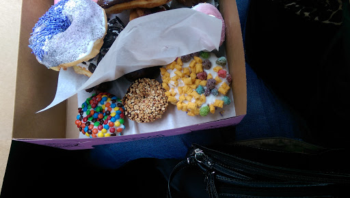 Donut Shop «Voodoo Doughnut Too», reviews and photos, 1501 NE Davis St, Portland, OR 97232, USA