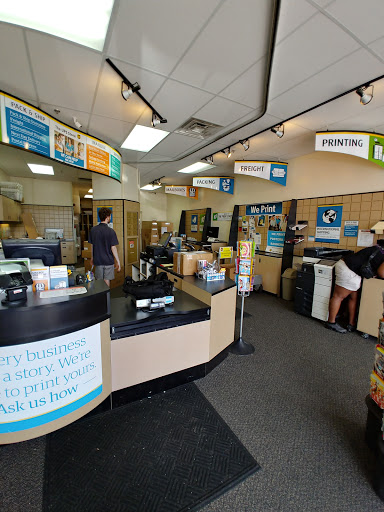 Shipping and Mailing Service «The UPS Store», reviews and photos, 6650 W State St d, Wauwatosa, WI 53213, USA
