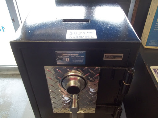 Locksmith «Amazing Locksmith Service», reviews and photos, 9306 N Lamar Blvd b, Austin, TX 78753, USA