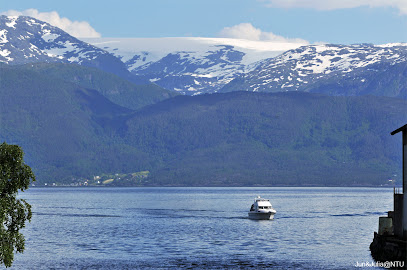 hausamfjord