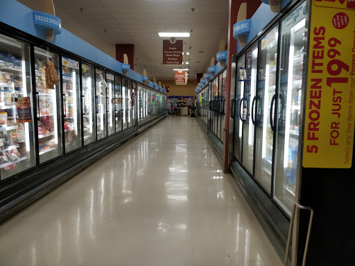 Supermarket «Giant Eagle Supermarket», reviews and photos, 6556 N Ridge Rd, Madison, OH 44057, USA