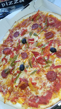 Pizza du Restaurant italien Il gusto restaurant pizzeria traiteur sur place a emporter à Le Grau-du-Roi - n°5