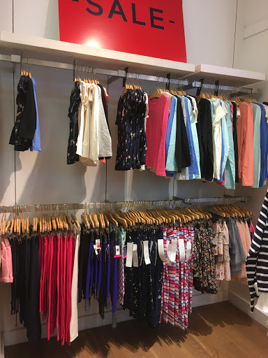 Shopping Mall «Dadeland Mall», reviews and photos, 7535 N Kendall Dr, Miami, FL 33156, USA