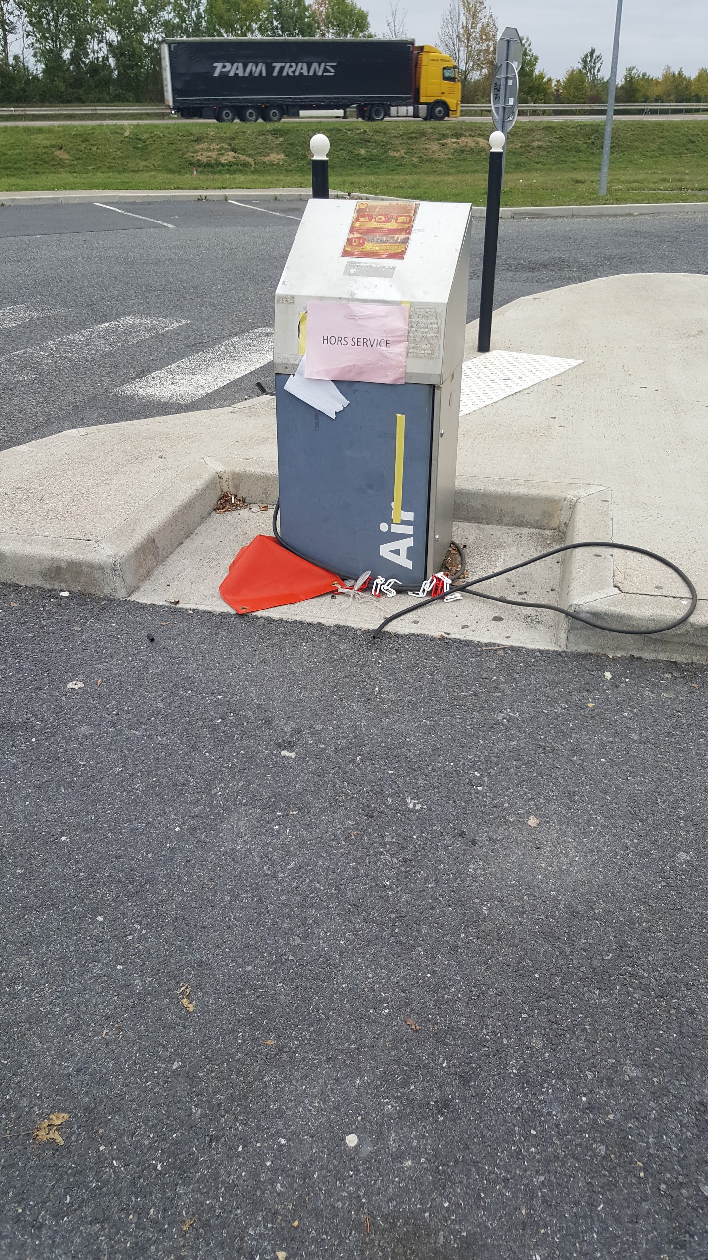 Photo n° 1 de l'avis de Just. fait le 11/10/2017 à 08:52