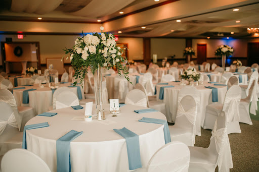 Eau Claire Floral, 1824 Brackett Ave, Eau Claire, WI 54701, USA, 