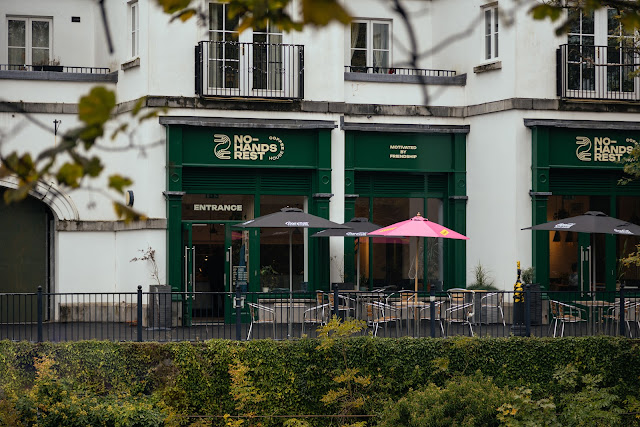 No-Hands Rest Coffeehouse