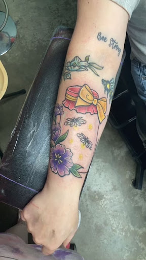 Tattoo Shop «Knuckle Up Tattoo Co.», reviews and photos, 2083 Irvin Cobb Dr, Paducah, KY 42003, USA