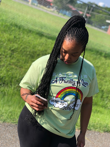 Beauty Salon «D L Kutz Hair Salon», reviews and photos, 235 W Greens Rd, Houston, TX 77067, USA