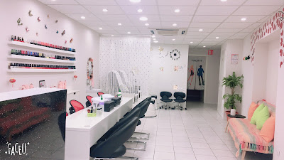 PETIT XIN SALON à Vesoul