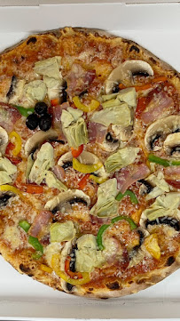 Plats et boissons du Pizzas à emporter U fornu Pizzeria Prunete à Cervione - n°18