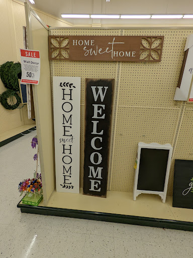 Craft Store «Hobby Lobby», reviews and photos, 1660 S Robert St, West St Paul, MN 55118, USA