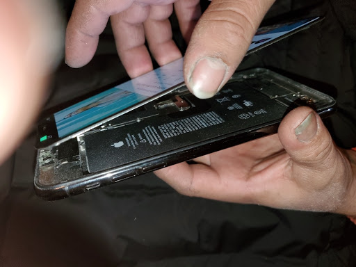 Electronics Repair Shop «uBreakiFix», reviews and photos, 1909 Plank Rd, Fredericksburg, VA 22401, USA