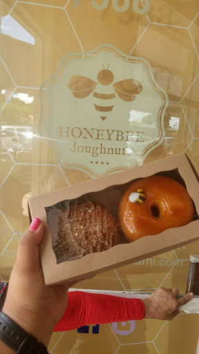 Donut Shop «Honeybee Doughnuts», reviews and photos, 7388 Red Rd, South Miami, FL 33143, USA