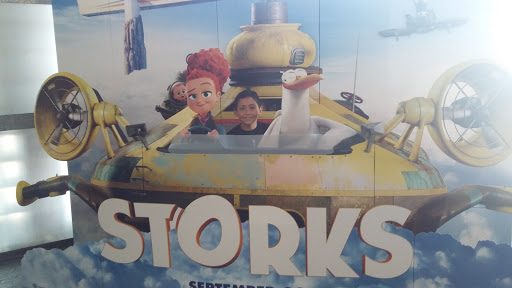 Movie Theater «Regal Cinemas Alamo Quarry 16», reviews and photos, 255 E Basse Rd, San Antonio, TX 78209, USA