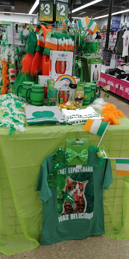 Variety Store «Five Below», reviews and photos, 1 Rte 37 W, Toms River, NJ 08753, USA