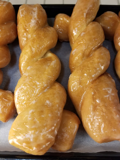 Daylight Donuts, 3560 E Court St, Iowa City, IA 52245, USA, 