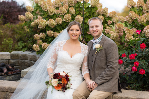 Wedding Venue «Timberlodge at Arrowhead Golf Club», reviews and photos, 12292 Clarence Center Rd, Akron, NY 14001, USA