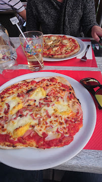 Salami du Pizzeria Pizzéria La Vetrata à Les Deux Alpes - n°16