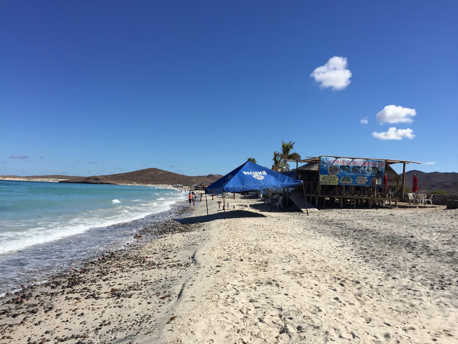 Φωτογραφία του Arbolito Beach II με φωτεινή άμμος επιφάνεια