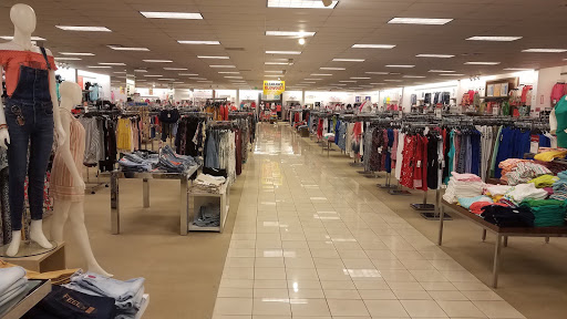 Department Store «Belk», reviews and photos, 2342 Surfside Blvd, Cape Coral, FL 33991, USA
