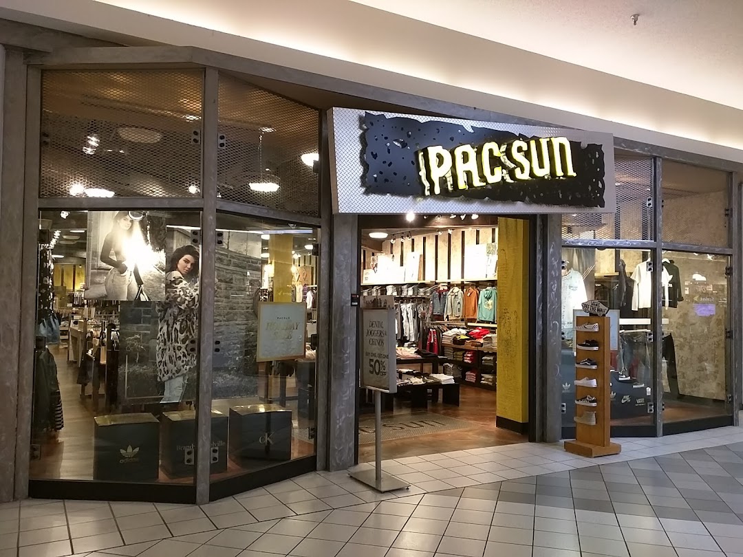 PacSun