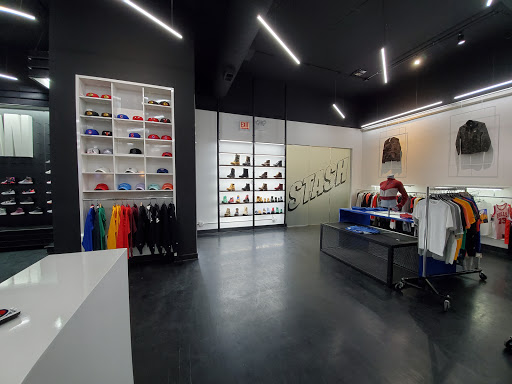 Shoe Store «Stash», reviews and photos, 1250 N Milwaukee Ave, Chicago, IL 60622, USA