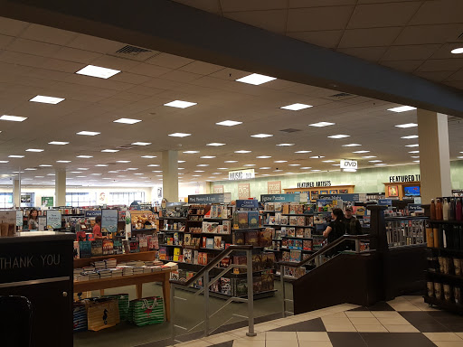 Book Store «Barnes & Noble», reviews and photos, 2960 Center Valley Pkwy, Center Valley, PA 18034, USA