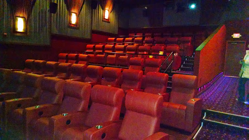 Movie Theater «Goodrich Savoy 16 IMAX», reviews and photos, 232 Burwash Ave, Savoy, IL 61874, USA